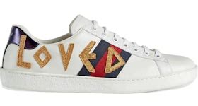 Gucci Ace con serpiente bordada 